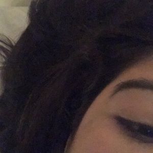 Meet your Posher, Nadia